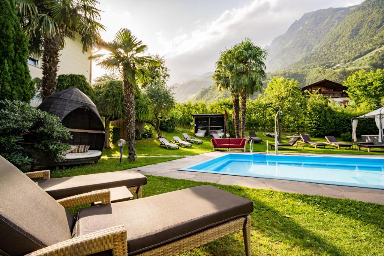 Ruster Resort Lagundo Bagian luar foto
